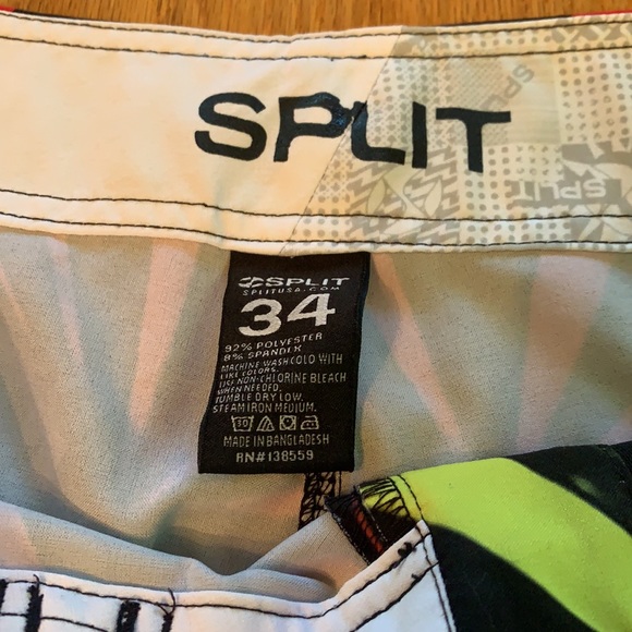 Men’s Split Swim Trunks. - Picture 2 of 6